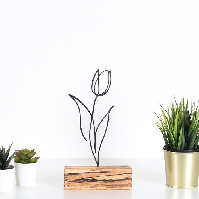 Aberto Design M-036 Objeto Decorativo de Metal Negro con Base de Madera 17 x 30 x 3.5 cm